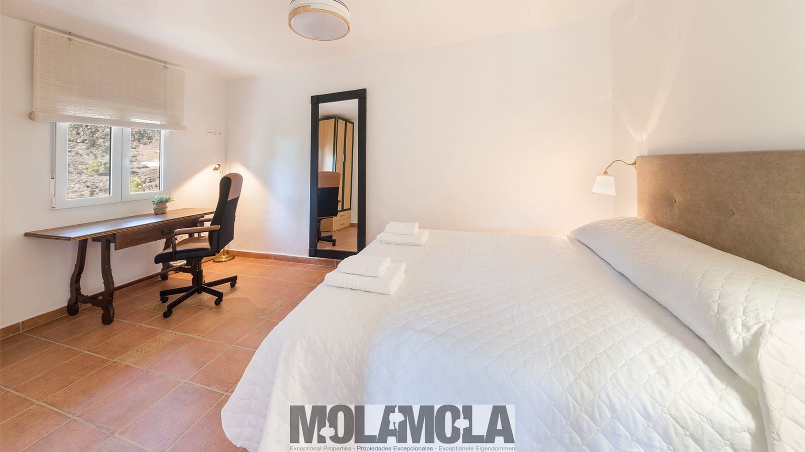 5 soveværelse Finca/Landehus til salg i Aguilas med swimmingpool garage - € 420.000 (Ref: 8820482)