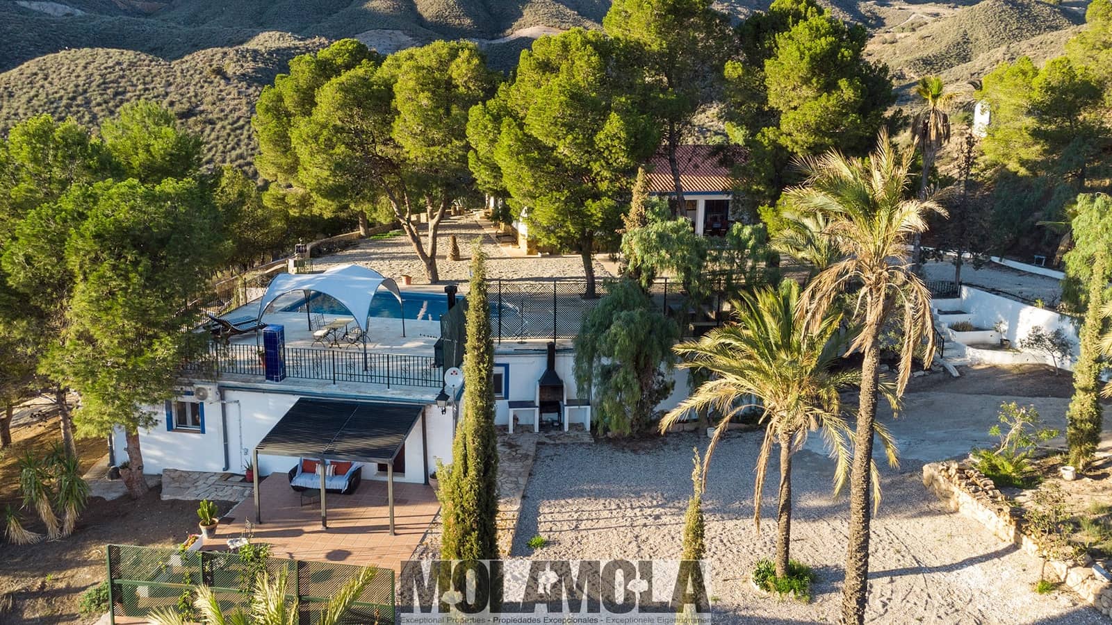 5 soveværelse Finca/Landehus til salg i Aguilas med swimmingpool garage - € 420.000 (Ref: 8820482)