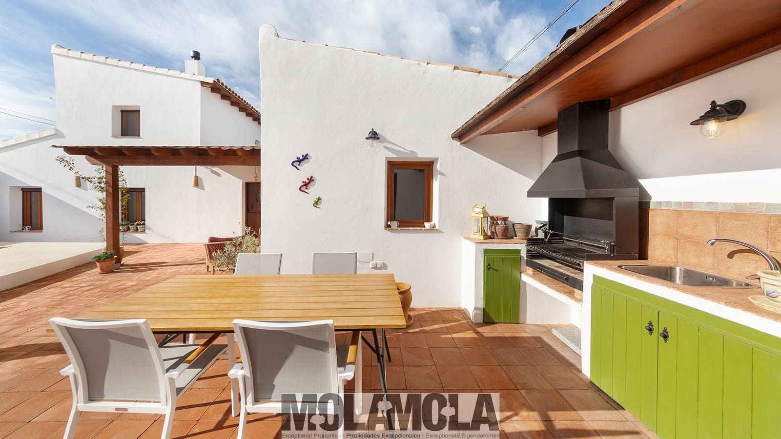 3 sovrum Villa till salu i Albox med pool garage - 465 000 € (Ref: 9626426)