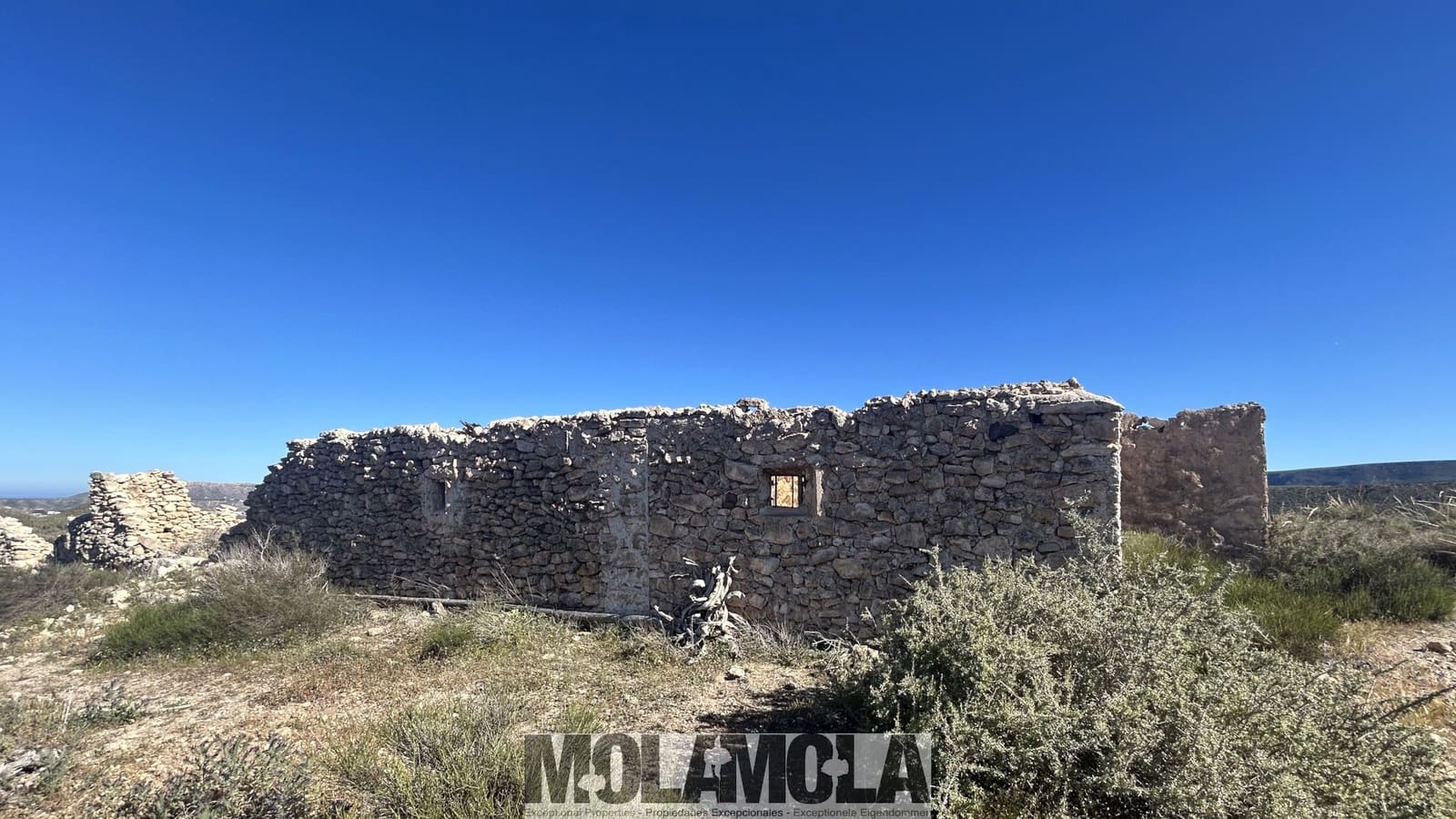 Terrain à Bâtir à vendre à Agua Amarga - 185 000 € (Ref: 9800944)