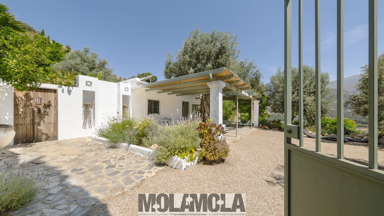 3 bedroom Finca/Country House for sale in El Pinar with pool garage - € 575,000 (Ref: 9961834)