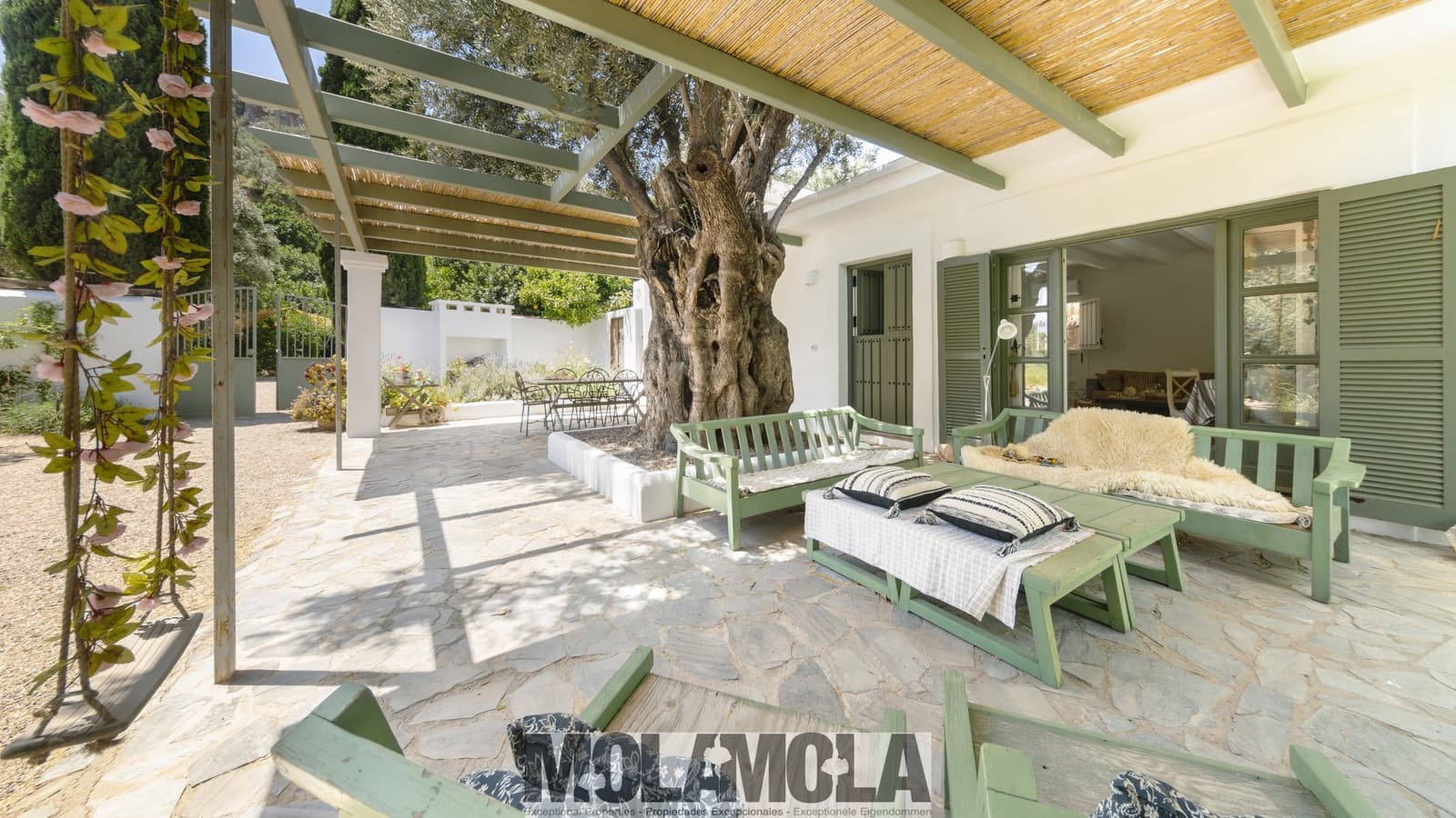 3 bedroom Finca/Country House for sale in El Pinar with pool garage - € 575,000 (Ref: 9961834)