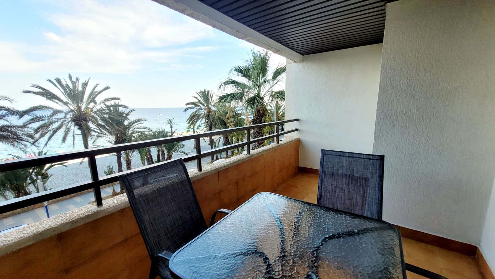 2 bedroom Beach Apartment for rent in Almuñécar € 750 (Ref 7739782)