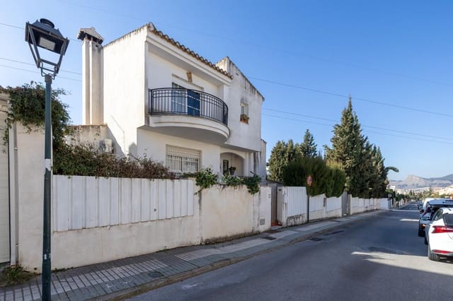 3 soveværelse Villa til salg i Albolote med garage - € 299.000 (Ref: 9117757)