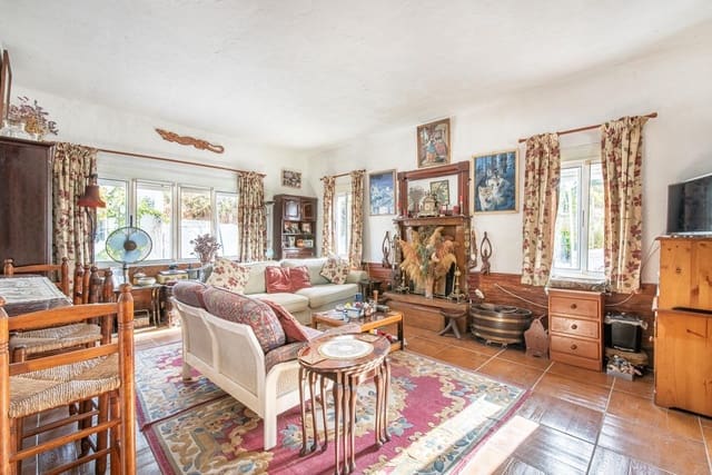 2 sypialnia Finka/Dom wiejski na sprzedaż w Arcos de la Frontera - 260 000 € (Ref: 10059251)