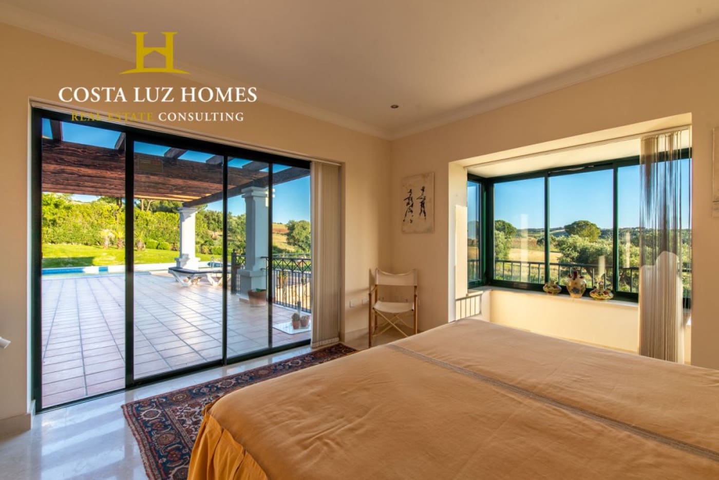 5 bedroom Villa for sale in Arcos de la Frontera with pool garage - € 795,000 (Ref: 6508972)