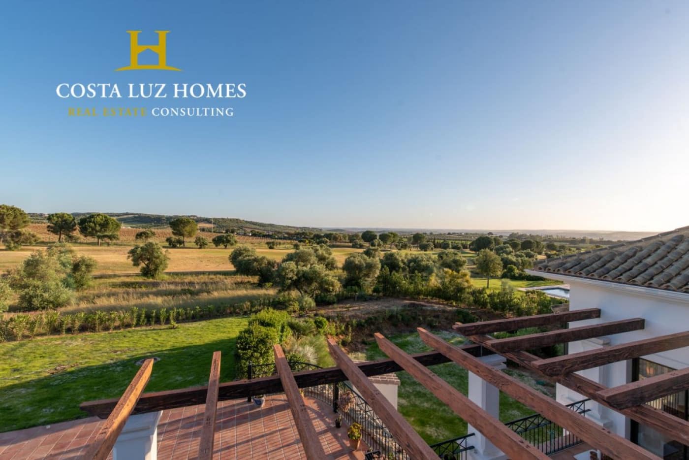 5 bedroom Villa for sale in Arcos de la Frontera with pool garage - € 795,000 (Ref: 6508972)