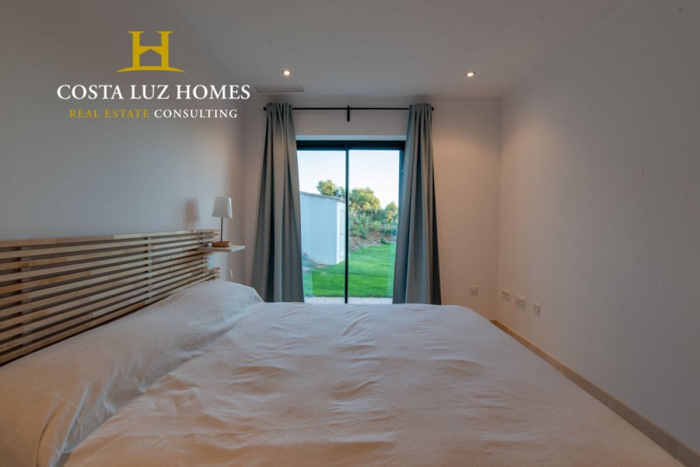 5 bedroom Villa for sale in Arcos de la Frontera with pool garage - € 795,000 (Ref: 6508972)