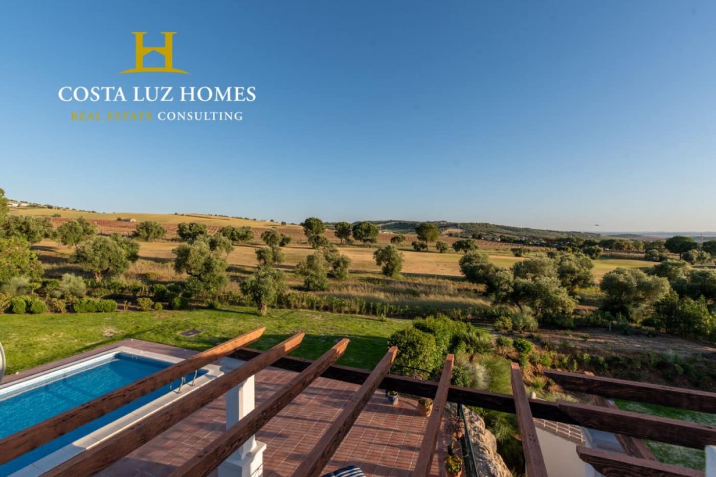 5 bedroom Villa for sale in Arcos de la Frontera with pool garage - € 795,000 (Ref: 6508972)