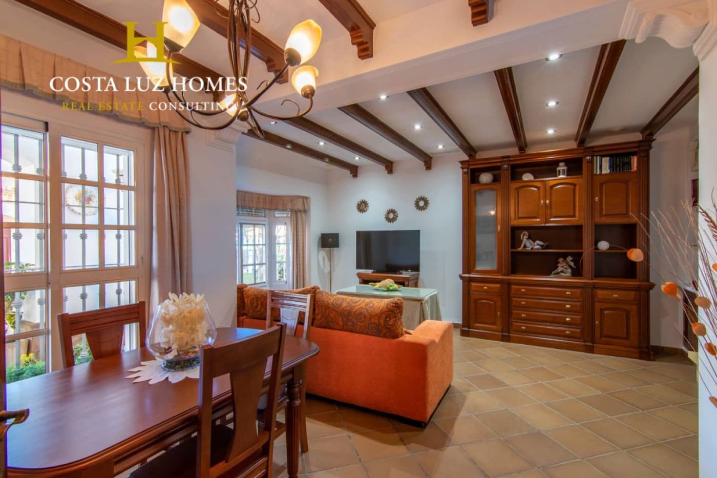 8 slaapkamer Villa te koop in Arcos de la Frontera met zwembad - € 550.000 (Ref: 6508983)