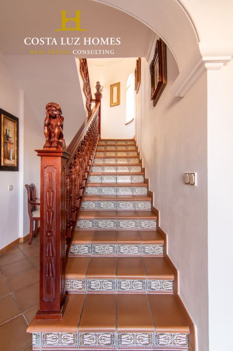 8 slaapkamer Villa te koop in Arcos de la Frontera met zwembad - € 550.000 (Ref: 6508983)