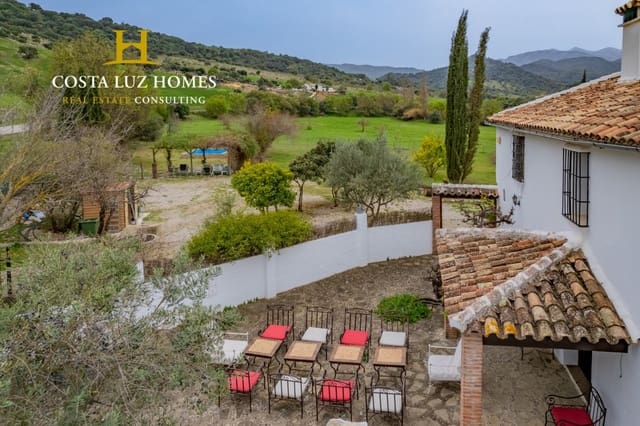 5 bedroom Finca/Country House for sale in Grazalema with pool - € 595,000 (Ref: 6743414)