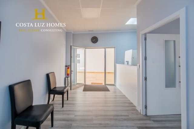 Erhverv til salg i Arcos de la Frontera - € 90.000 (Ref: 6855607)