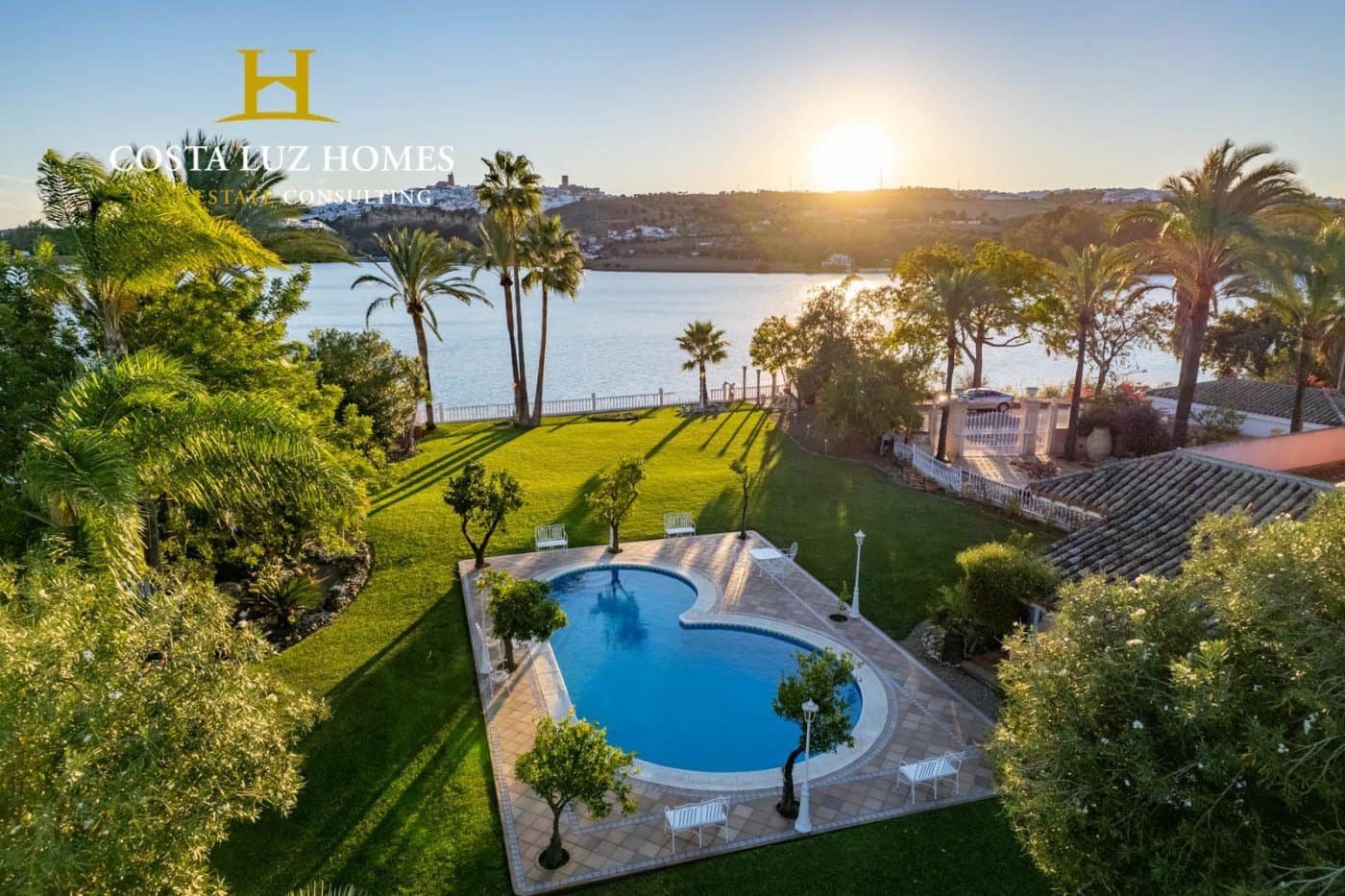 7 chambre Villa/Maison à vendre à Arcos de la Frontera avec piscine - 995 000 € (Ref: 7133326)