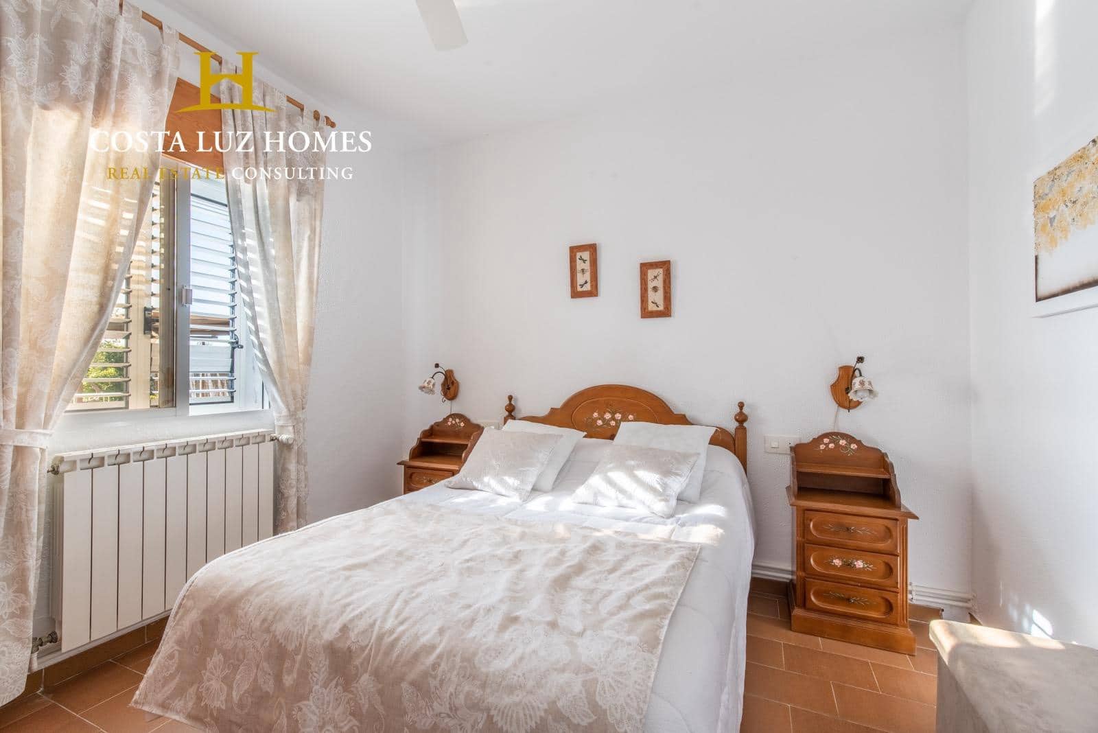 6 soveværelse Finca/Landehus til salg i Benaocaz med swimmingpool garage - € 890.000 (Ref: 7556815)