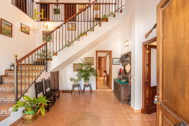 7 makuuhuone Maalaistalo myytävänä paikassa Arcos de la Frontera mukana uima-altaan - 950 000 € (Ref: 7788937)