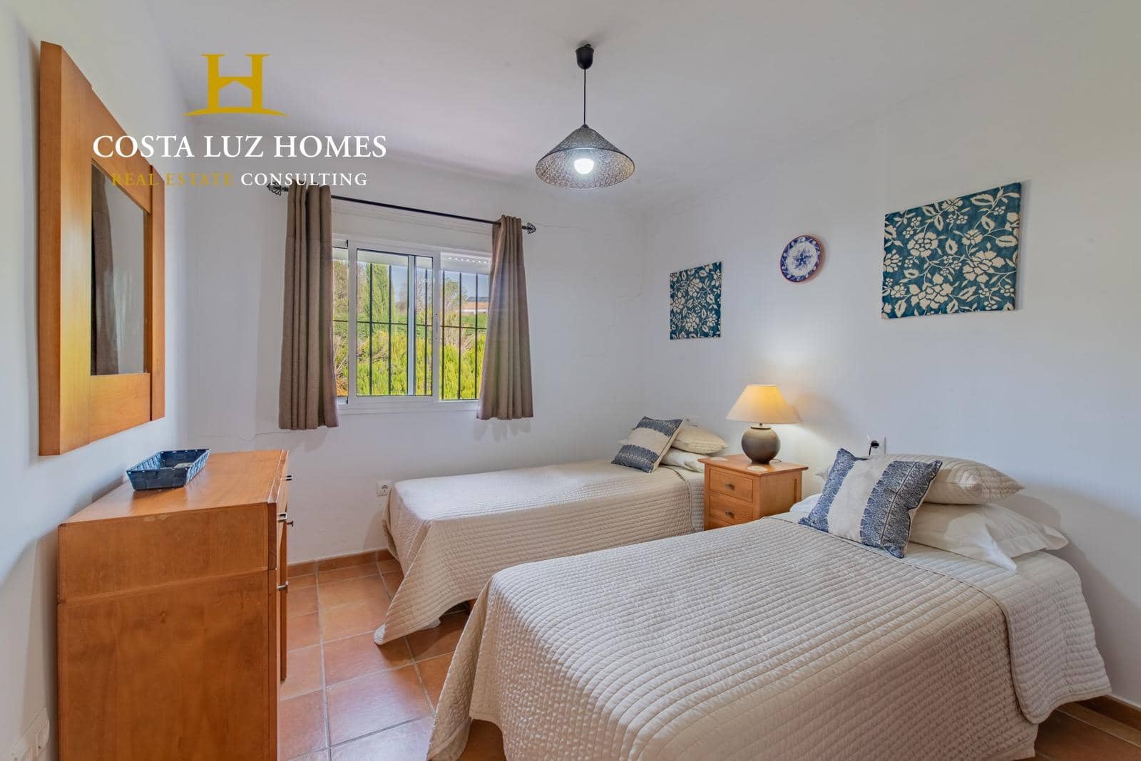 4 bedroom Villa for sale in Arcos de la Frontera with pool € 315,000