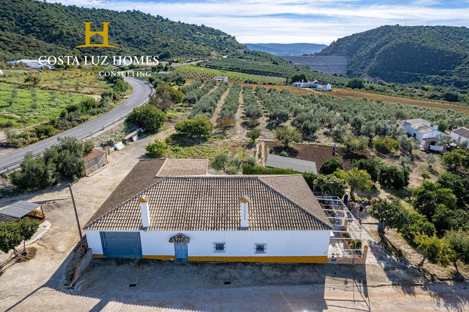 4 soveværelse Finca/Landehus til salg i Arcos de la Frontera - € 250.000 (Ref: 7896385)