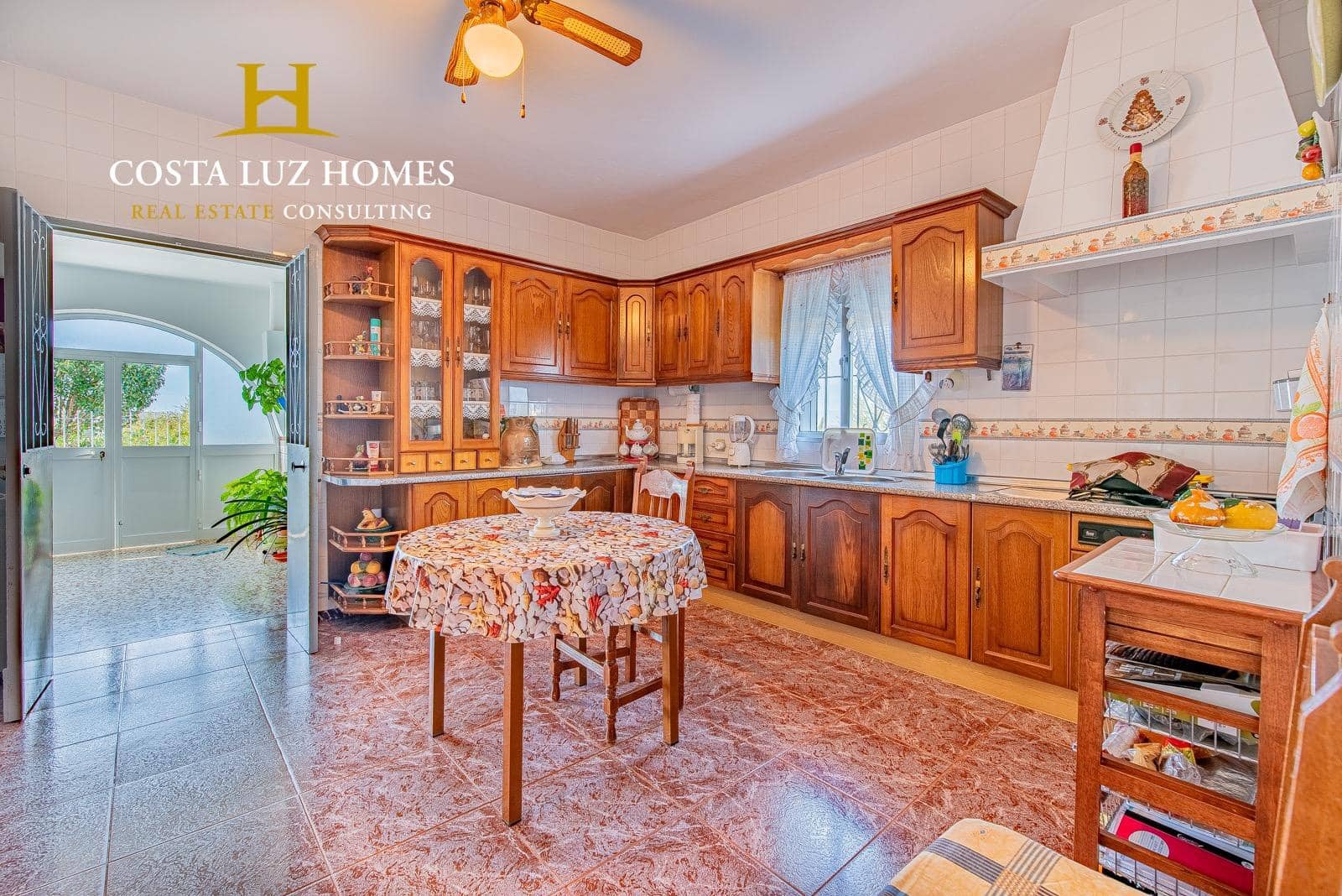 4 soveværelse Finca/Landehus til salg i Arcos de la Frontera - € 250.000 (Ref: 7896385)