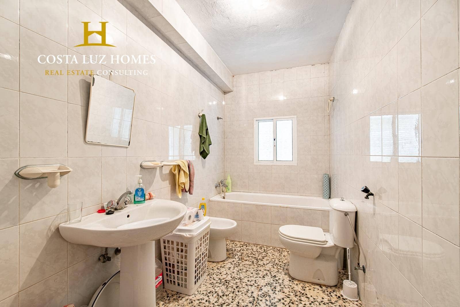 4 slaapkamer Finca/Landhuis te koop in Arcos de la Frontera - € 221.000 (Ref: 8352240)