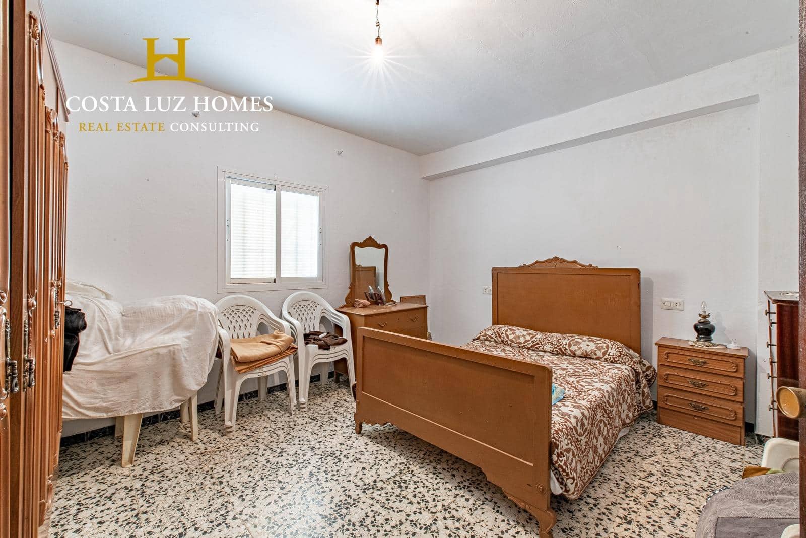 4 slaapkamer Finca/Landhuis te koop in Arcos de la Frontera - € 221.000 (Ref: 8352240)