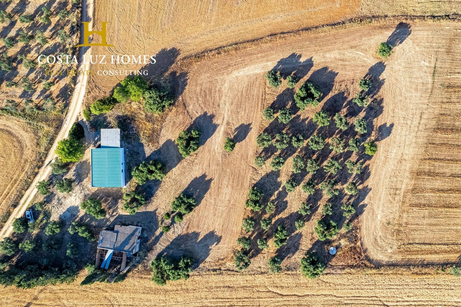 4 slaapkamer Finca/Landhuis te koop in Arcos de la Frontera - € 221.000 (Ref: 8352240)