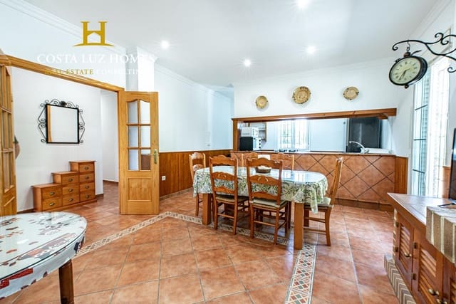 3 soverom Finca/Herregård til salgs i Arcos de la Frontera med svømmebasseng - € 450 000 (Ref: 8352241)