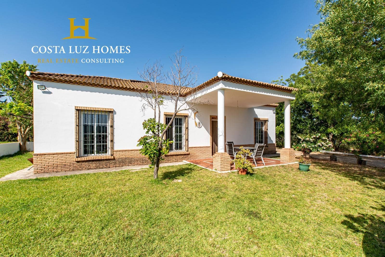 3 soveværelse Finca/Landehus til salg i Arcos de la Frontera med swimmingpool - € 450.000 (Ref: 8352241)