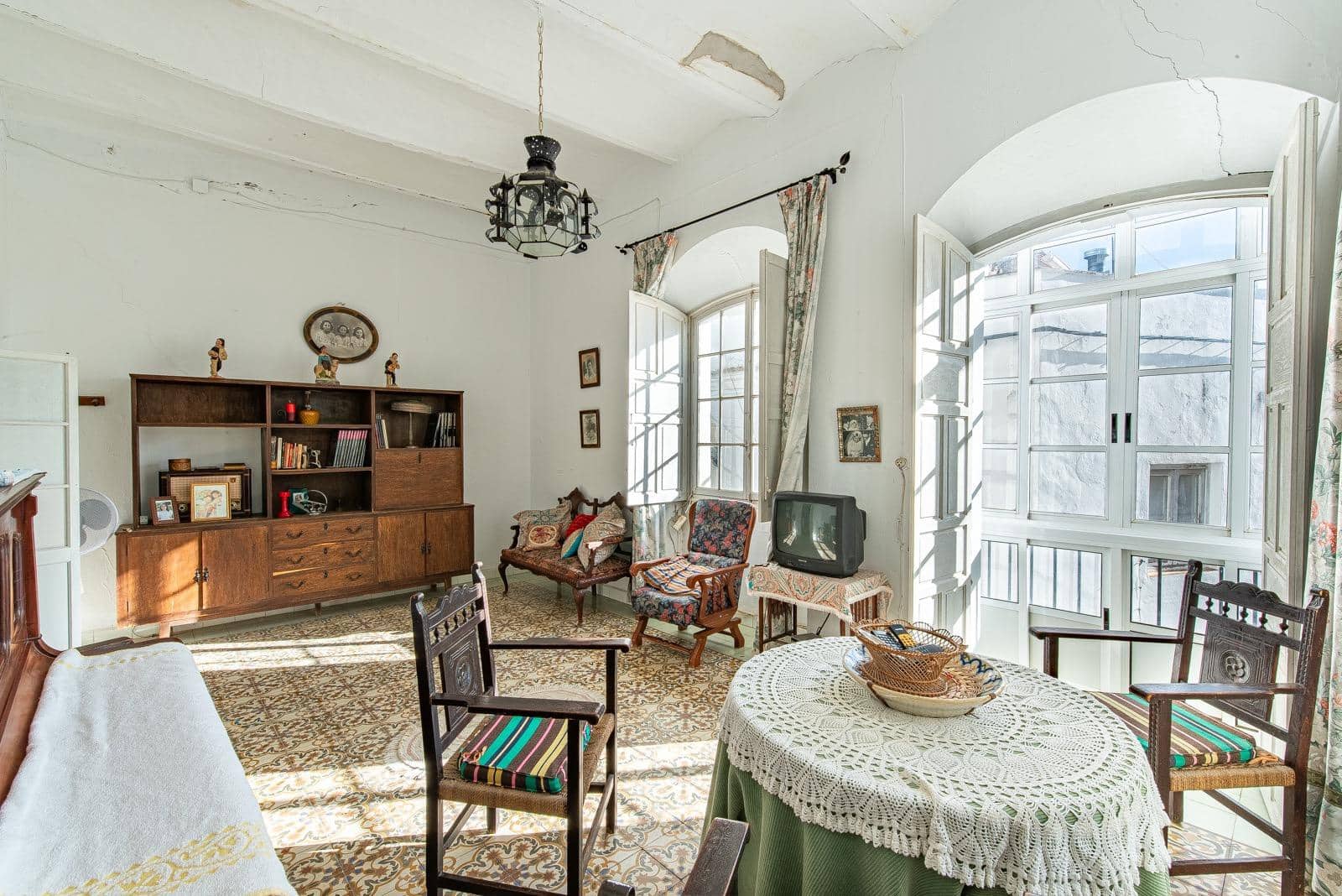 5 soveværelse Byhus til salg i Arcos de la Frontera - € 250.000 (Ref: 8874652)