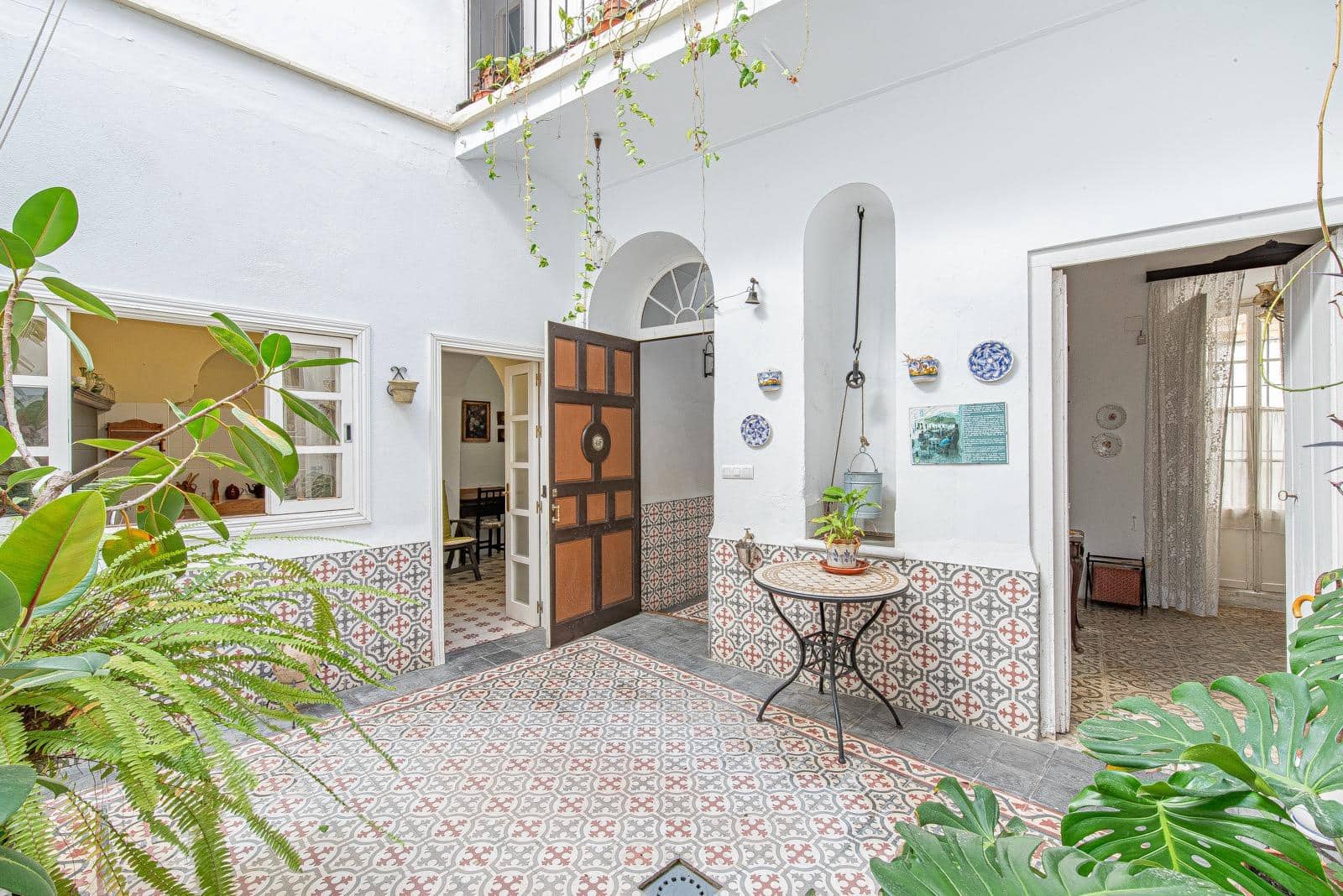 5 soveværelse Byhus til salg i Arcos de la Frontera - € 250.000 (Ref: 8874652)