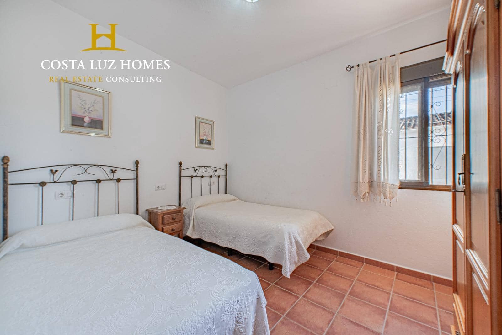 4 soveværelse Finca/Landehus til salg i Prado del Rey med swimmingpool - € 320.000 (Ref: 8934955)