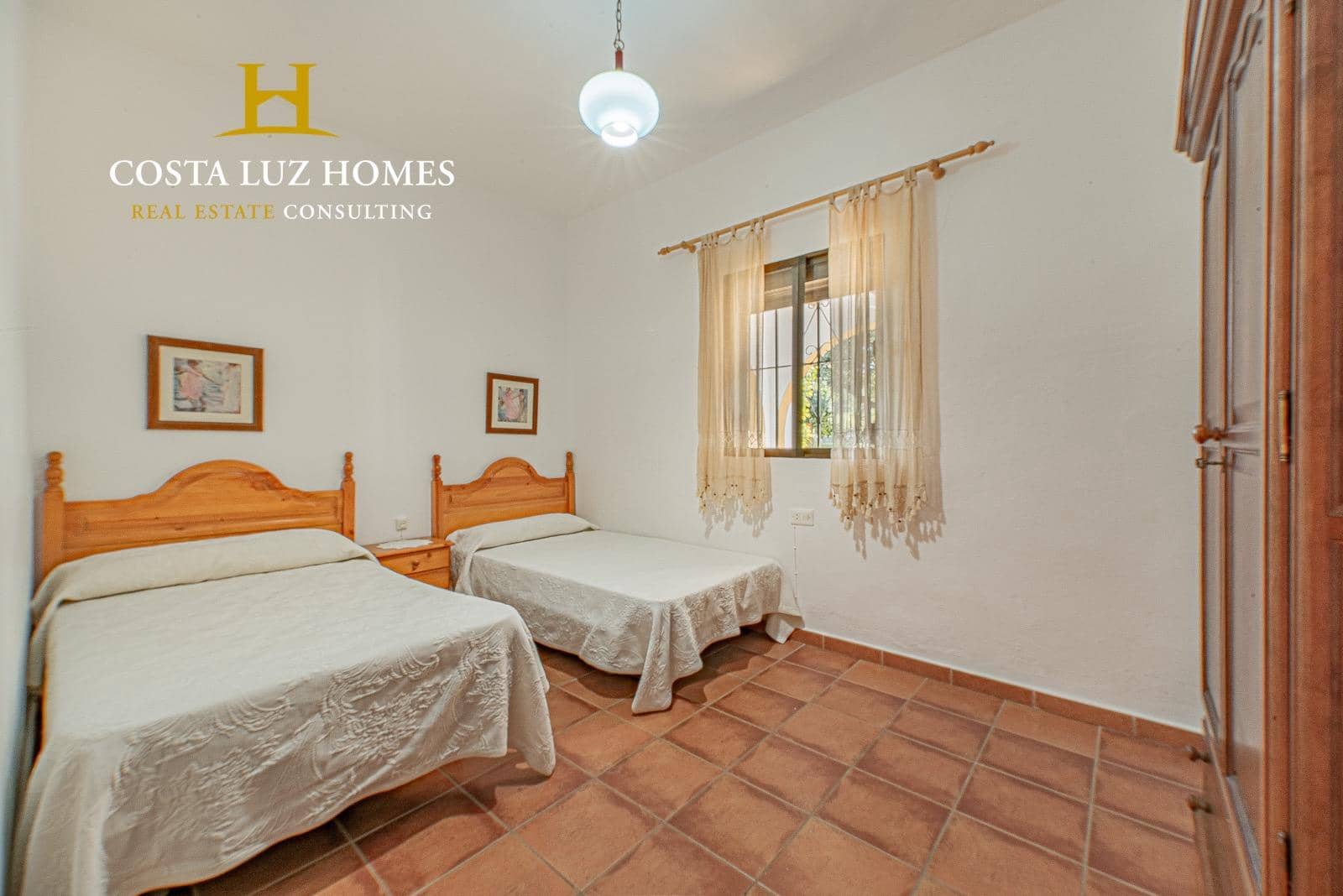 4 soveværelse Finca/Landehus til salg i Prado del Rey med swimmingpool - € 320.000 (Ref: 8934955)