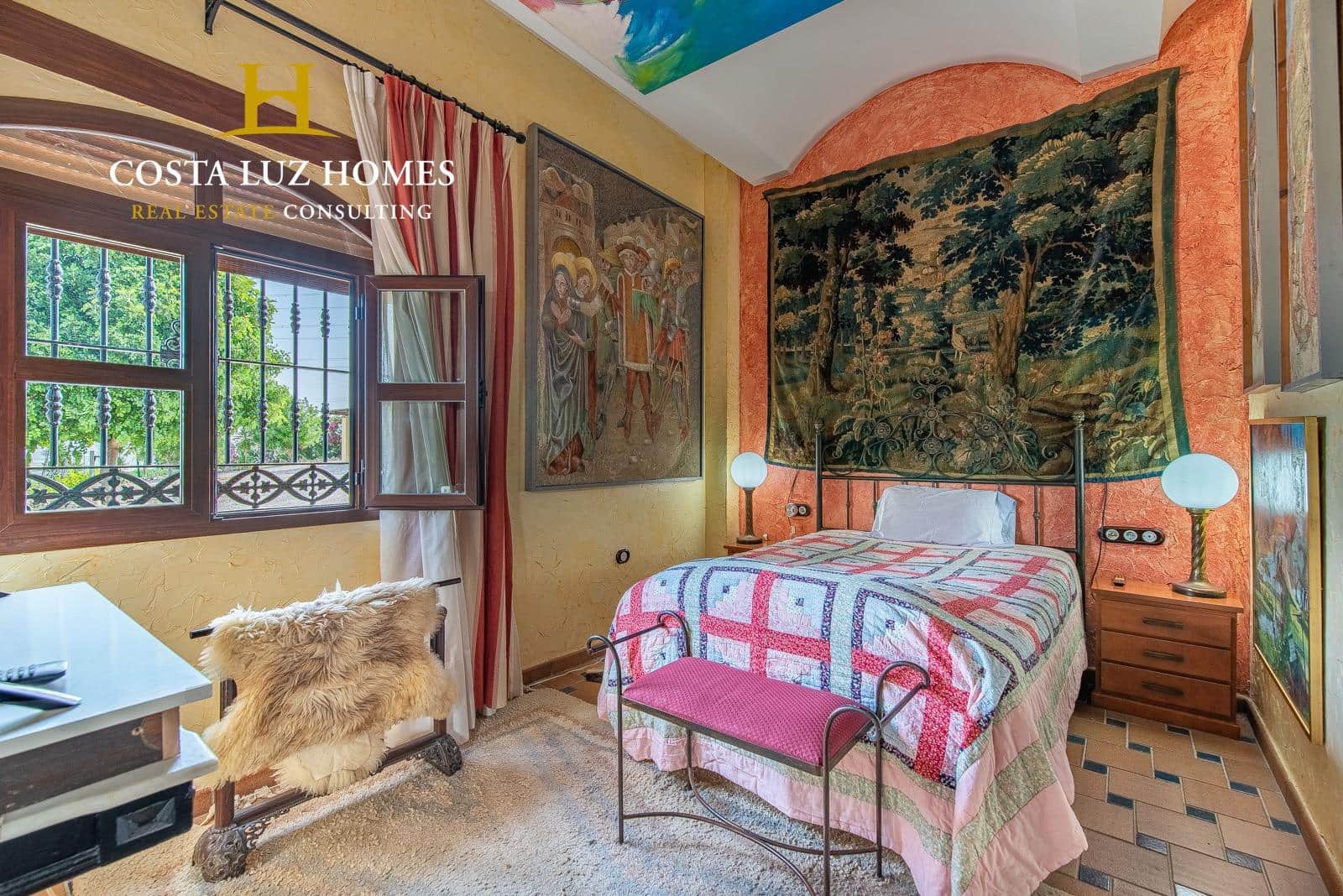 4 bedroom Finca/Country House for sale in Arcos de la Frontera with pool - € 600,000 (Ref: 9078055)