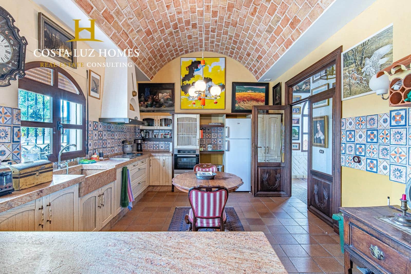 4 bedroom Finca/Country House for sale in Arcos de la Frontera with pool - € 600,000 (Ref: 9078055)