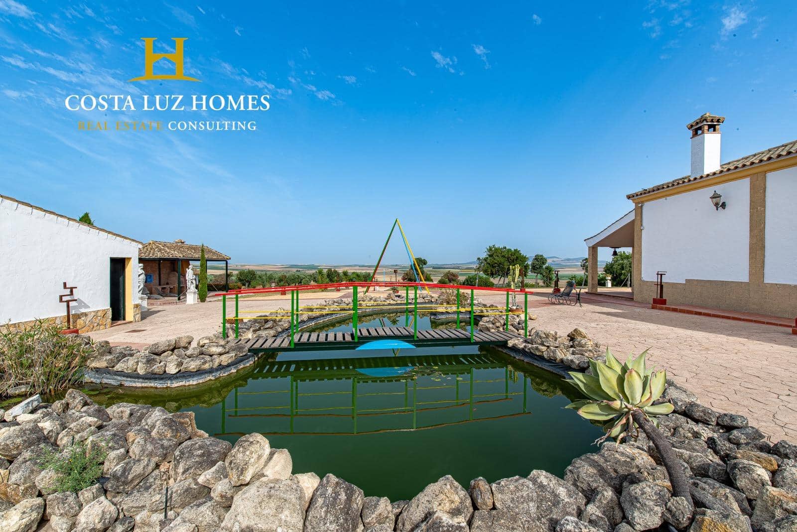 4 bedroom Finca/Country House for sale in Arcos de la Frontera with pool - € 600,000 (Ref: 9078055)