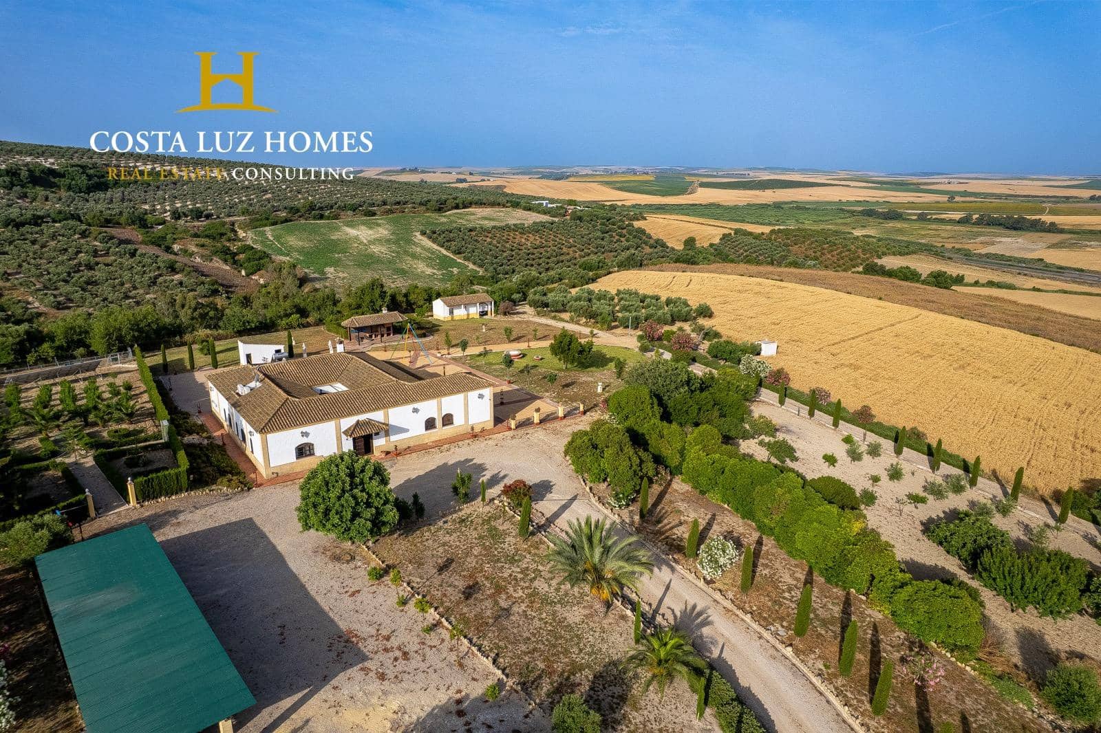 4 bedroom Finca/Country House for sale in Arcos de la Frontera with pool - € 600,000 (Ref: 9078055)