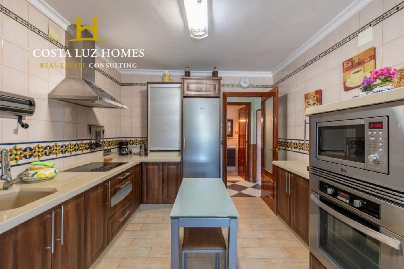 4 soveværelse Villa til salg i Arcos de la Frontera med swimmingpool garage - € 360.000 (Ref: 9152278)