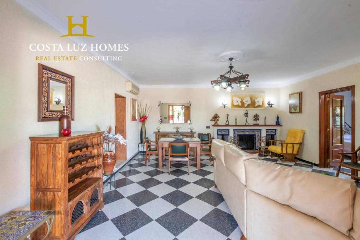 4 soveværelse Villa til salg i Arcos de la Frontera med swimmingpool garage - € 360.000 (Ref: 9152278)