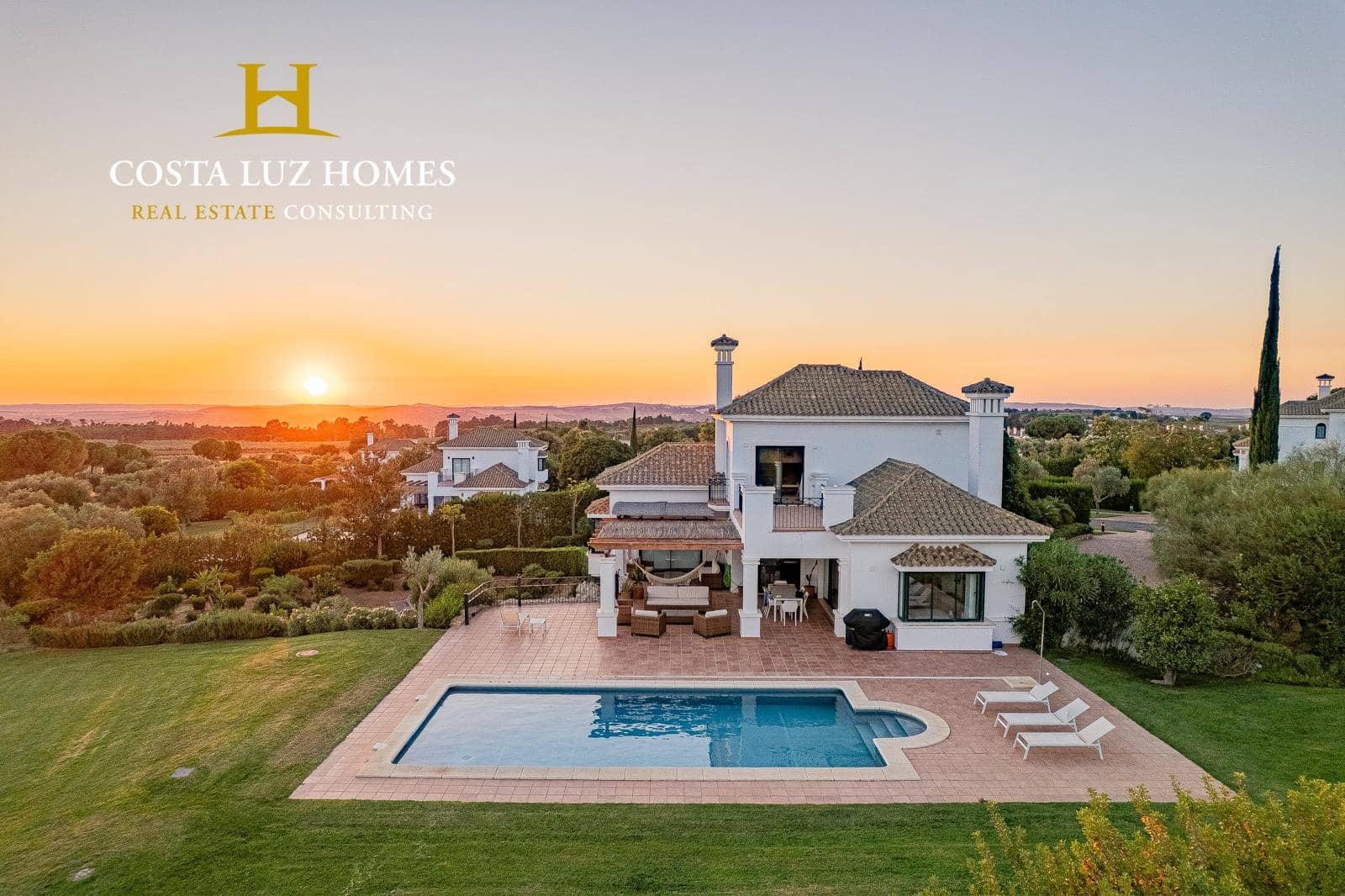 4 soverom Villa til salgs i Arcos de la Frontera med svømmebasseng garasje - € 810 000 (Ref: 9264654)