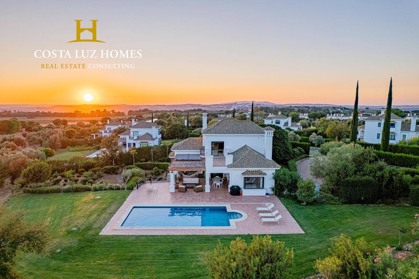 4 soverom Villa til salgs i Arcos de la Frontera med svømmebasseng garasje - € 810 000 (Ref: 9264654)