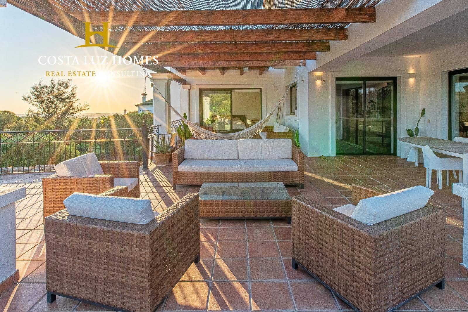 4 soverom Villa til salgs i Arcos de la Frontera med svømmebasseng garasje - € 810 000 (Ref: 9264654)