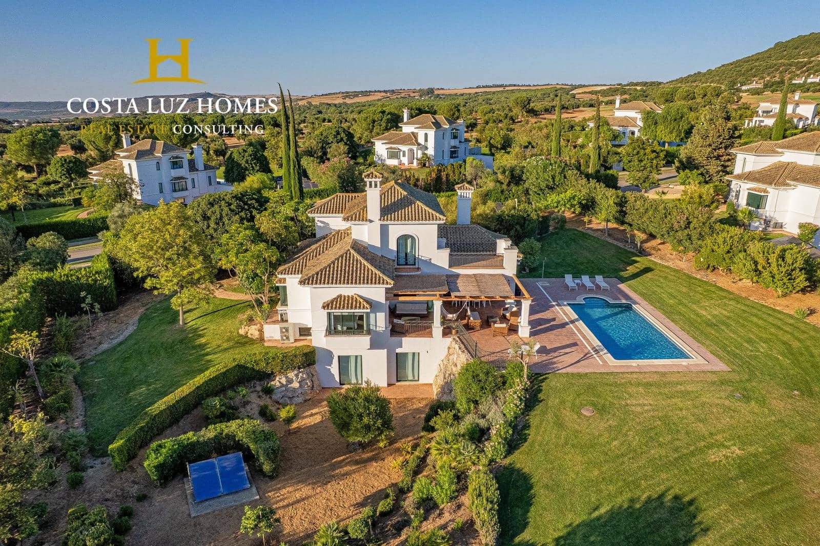 4 soverom Villa til salgs i Arcos de la Frontera med svømmebasseng garasje - € 810 000 (Ref: 9264654)