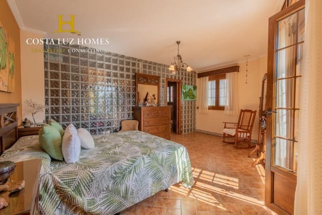 4 soveværelse Villa til salg i Arcos de la Frontera med swimmingpool garage - € 485.000 (Ref: 9524412)