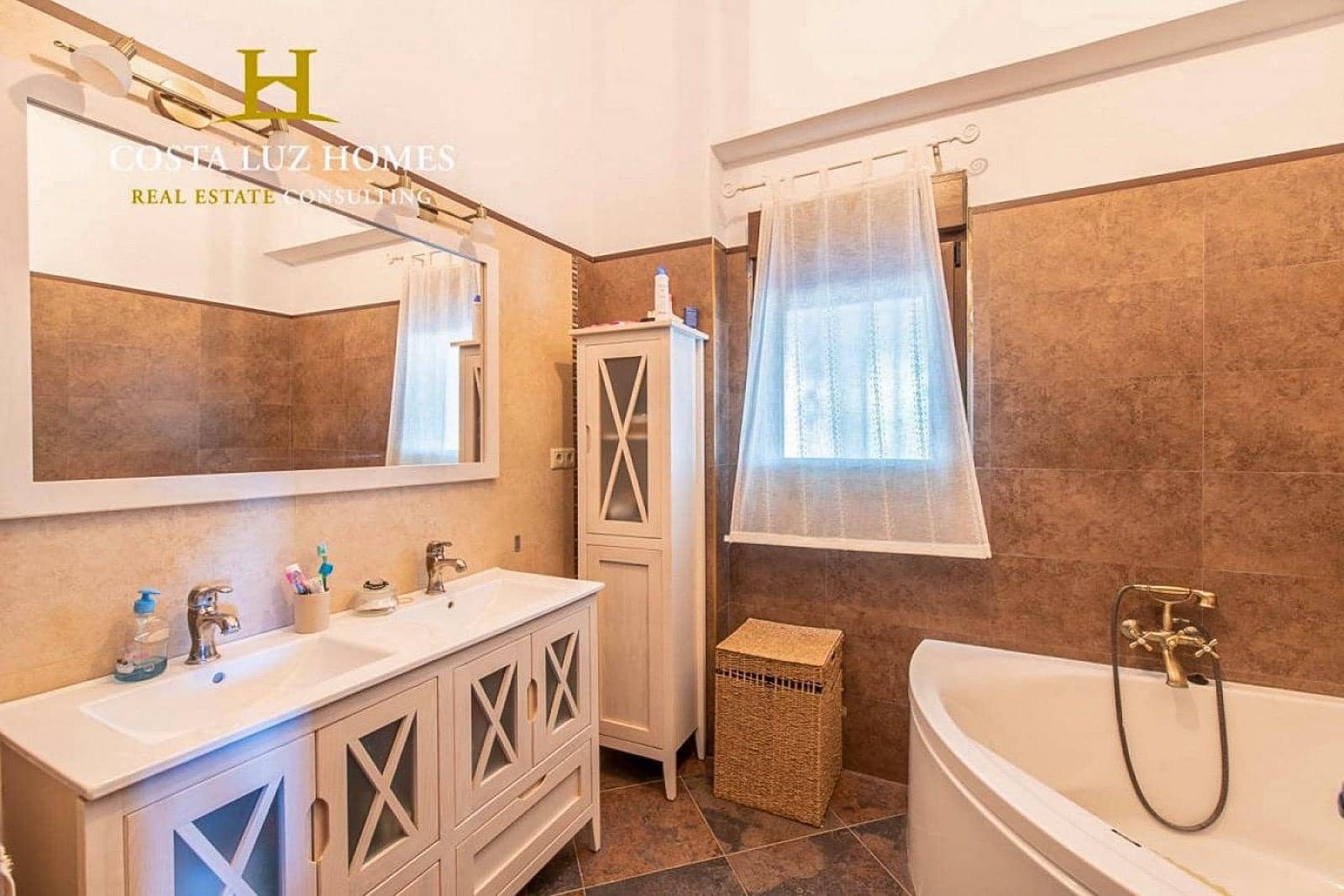 5 sovrum Finca/Hus på landet till salu i Arcos de la Frontera med pool - 450 000 € (Ref: 9791150)