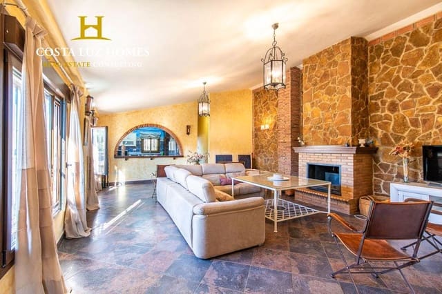 Finca/Casa Rural de 5 habitaciones en Arcos de la Frontera en venta con piscina - 450.000 € (Ref: 9791150)