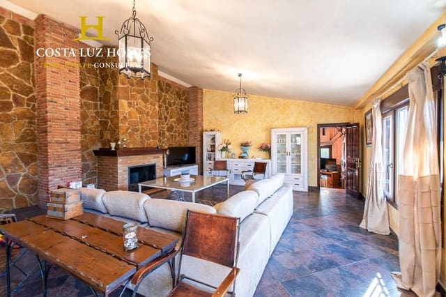 Finca/Casa Rural de 5 habitaciones en Arcos de la Frontera en venta con piscina - 450.000 € (Ref: 9791150)