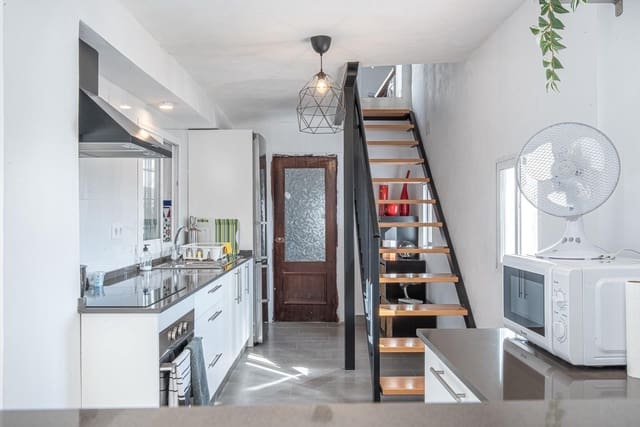 5 soverom Hus til salgs i Arcos de la Frontera med garasje - € 185 000 (Ref: 9920531)