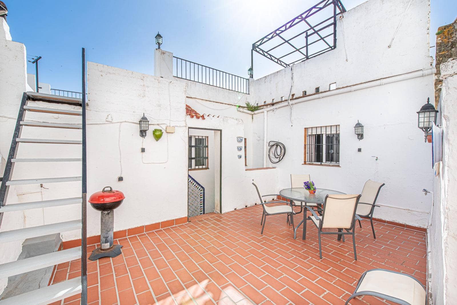 5 soverom Hus til salgs i Arcos de la Frontera med garasje - € 185 000 (Ref: 9920531)