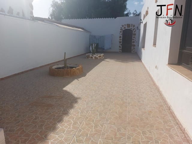 3 soveværelse Finca/Landehus til leje i Tetir, Puerto del Rosario - € 1.600 (Ref: 10034088)