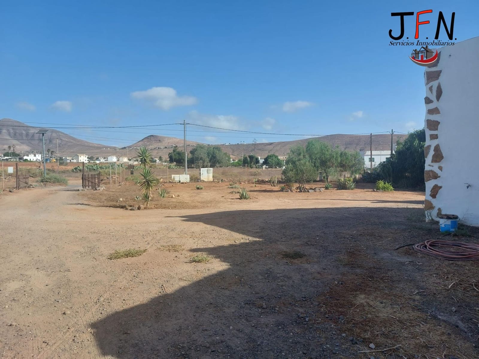 3 soveværelse Finca/Landehus til leje i Tetir - € 1.600 (Ref: 10034088)